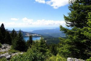 Découvrez les Sentiers Secrets du Mont Fujien Français : Aventure et Sérénité Garanties